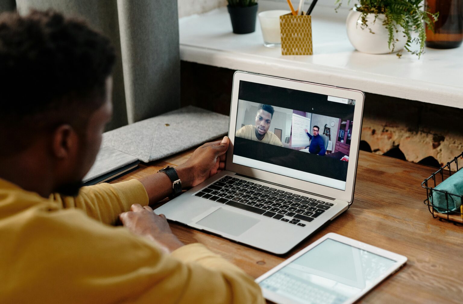 The Benefits of an Online Christian Community