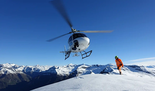 FunFlights Helicopter-Tours Switzerland: A Breathtaking Glacier Helicopter Flight Experience